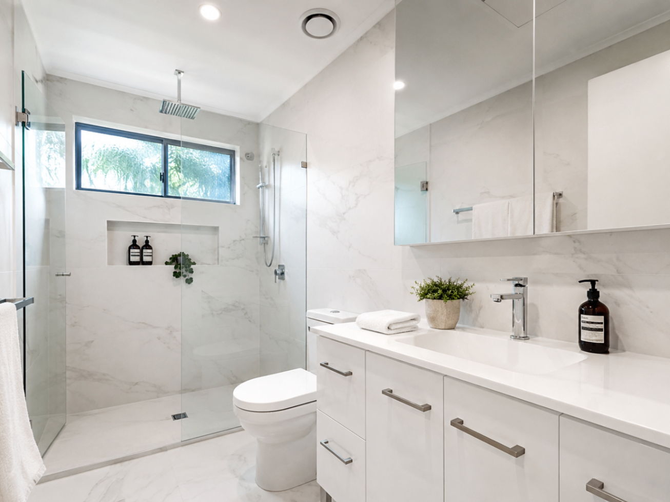 Renovated bathroom in Comfort at Clearview, a Luxe-managed holiday home in Clearview, Adelaide